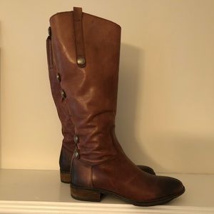 Arturo Chiang Brown Leather Boots with Button Detail